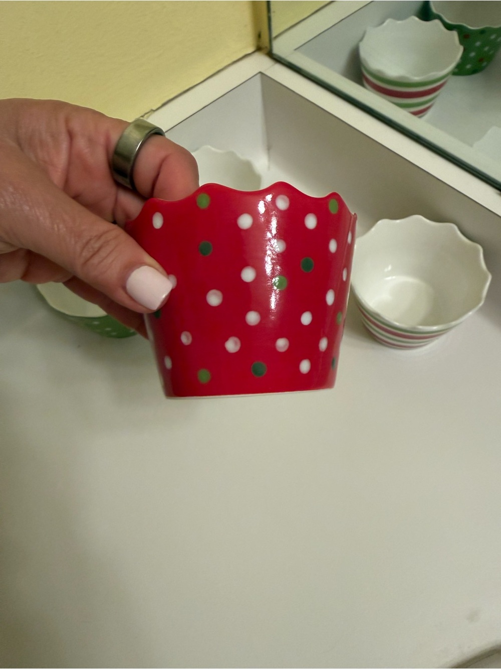 Set of 4 Festive/Holiday Stripe & Polka Dot Dessert Cups - Red & Green - Picture 3 of 3